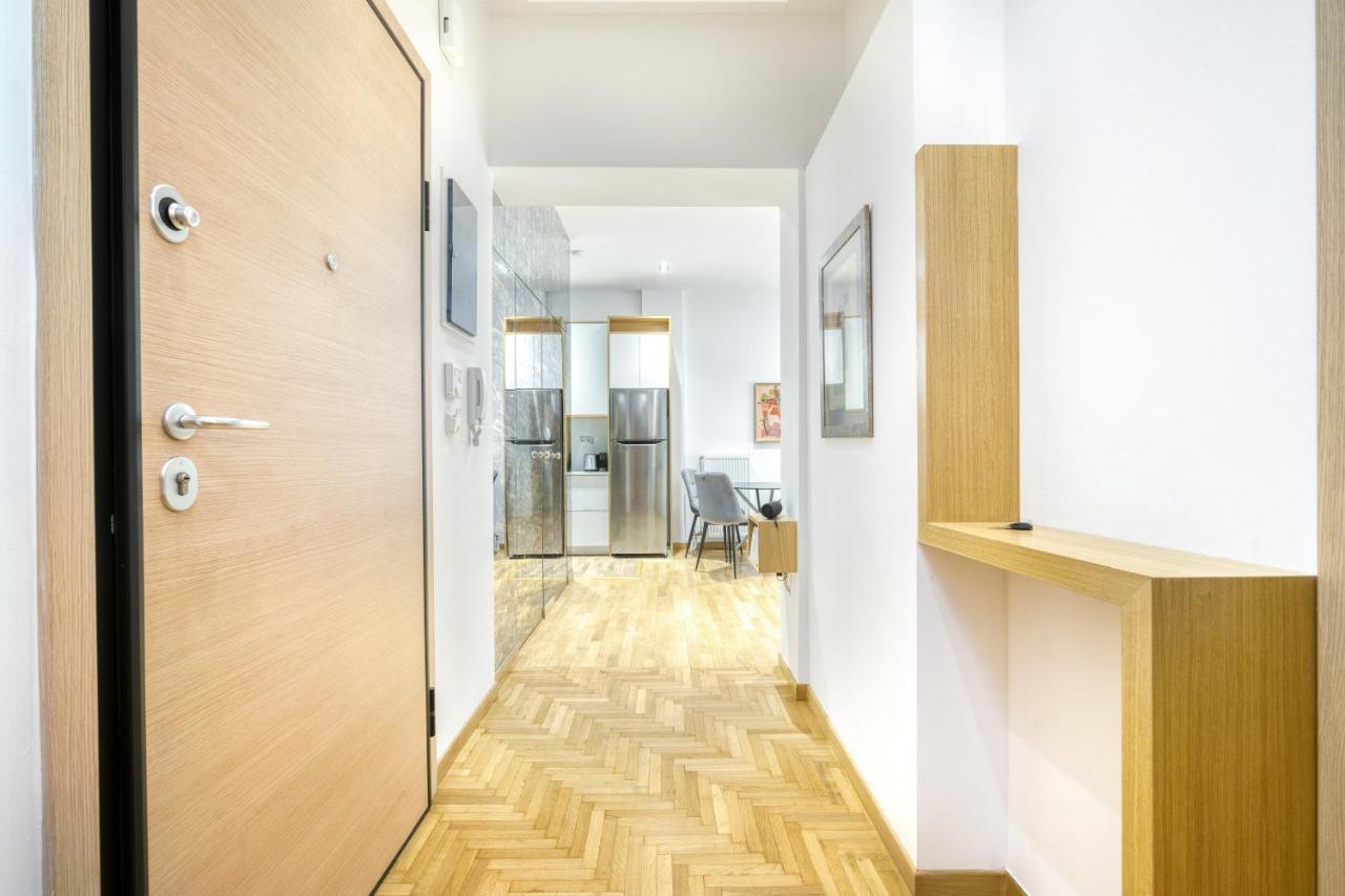 Stylish, Sunny New 2 Bedroom, Prime Central Atene Esterno foto