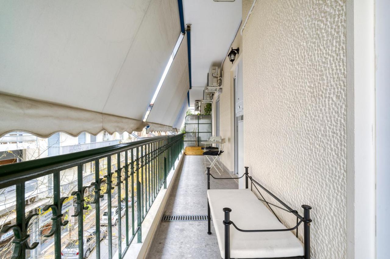 Stylish, Sunny New 2 Bedroom, Prime Central Atene Esterno foto