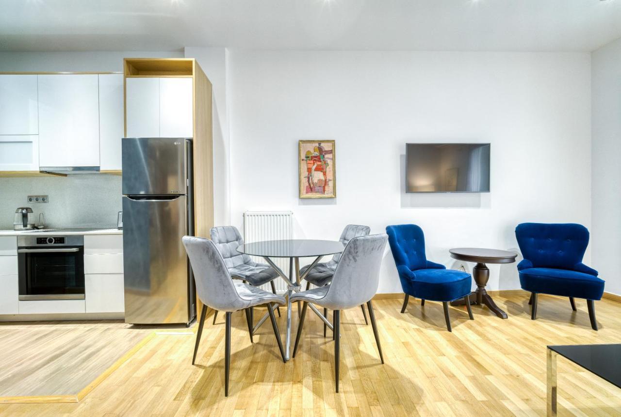 Stylish, Sunny New 2 Bedroom, Prime Central Atene Esterno foto
